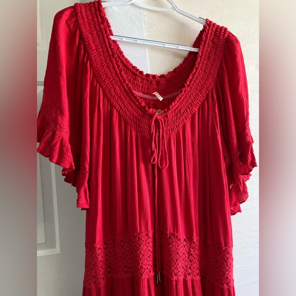 NWOT Free People Oversized “Dream On” Embroidery Tiered Peasant Pocket Maxi - Picture 9 of 16